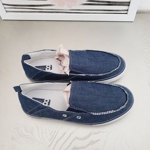 Crazy 8 shoes perfect for the weather